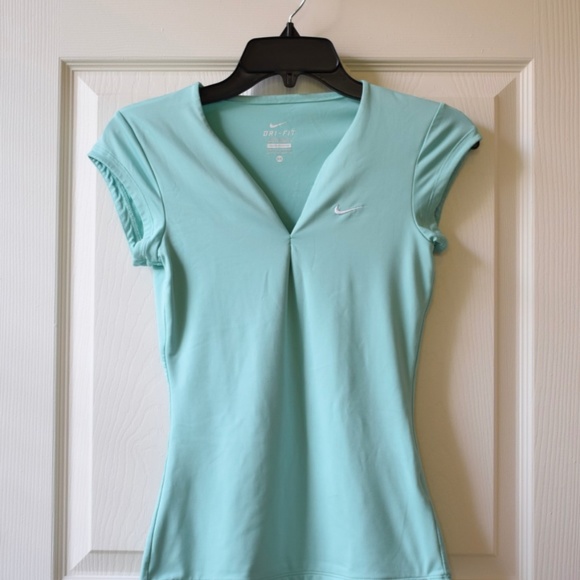 Light Blue Nike Dri-Fit Short Sleeve Shirt - Picture 2 of 2